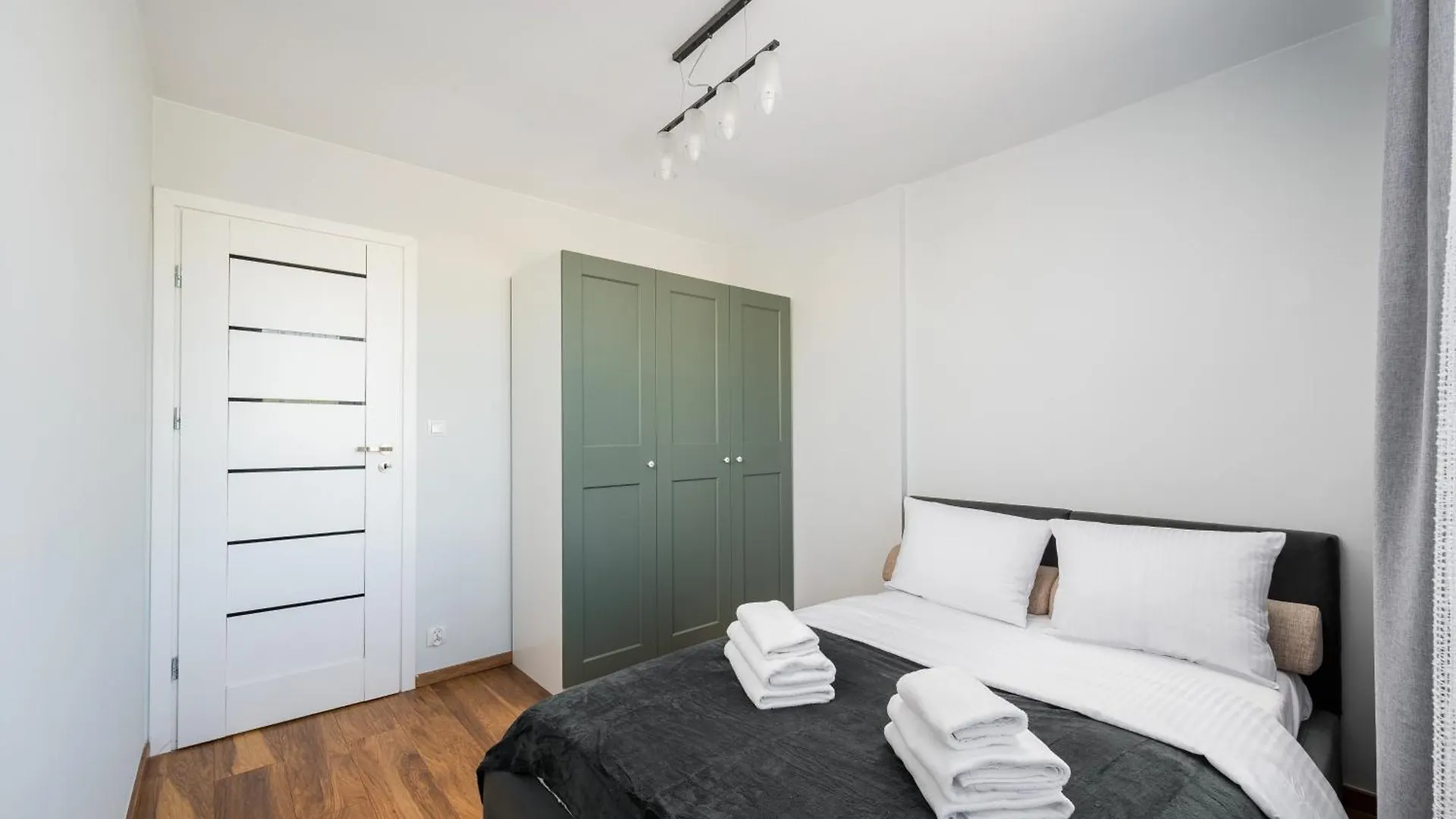 Egipska Homely Apartment By Bookinghost Varsó